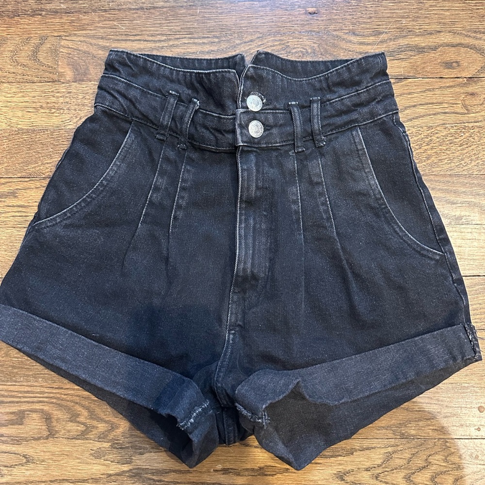 Zara Black High-Waisted Denim Shorts
